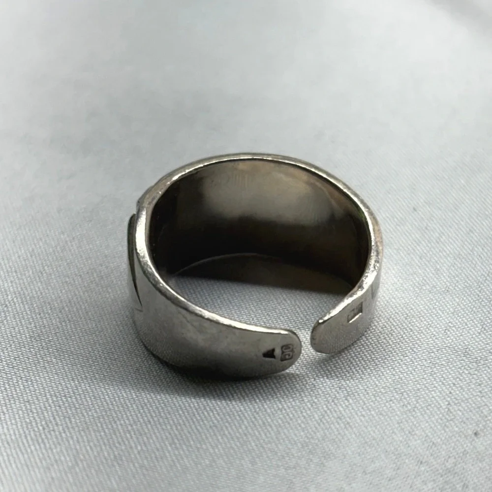 Vintage Atlantis Sterling Silver Ring Unisex Size 8.5 Silver Excellent 925
